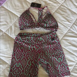 Vibrant Pink and Green Geometric LiCi Fit Set